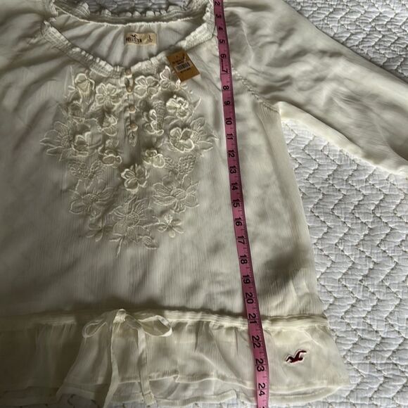 HOLLISTER NWT Women’s Betty’s Sheer Ivory embroidered Boho Blouse Size L - Picture 7 of 13